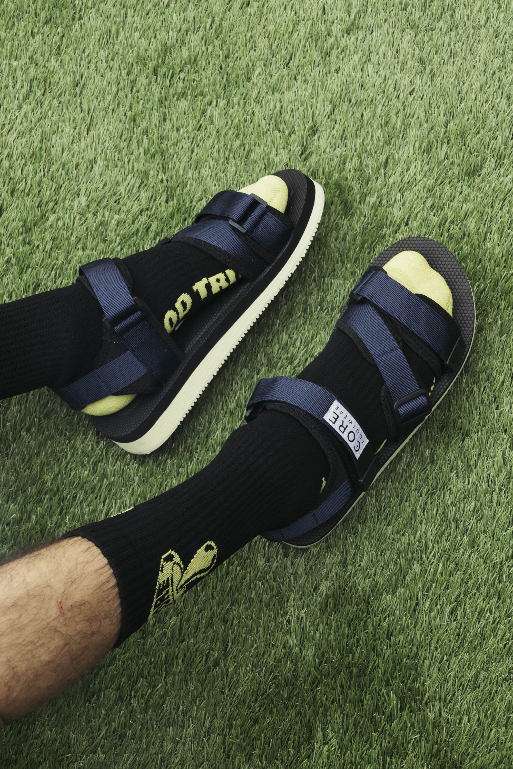 Sandalia Temper Marino/Negro