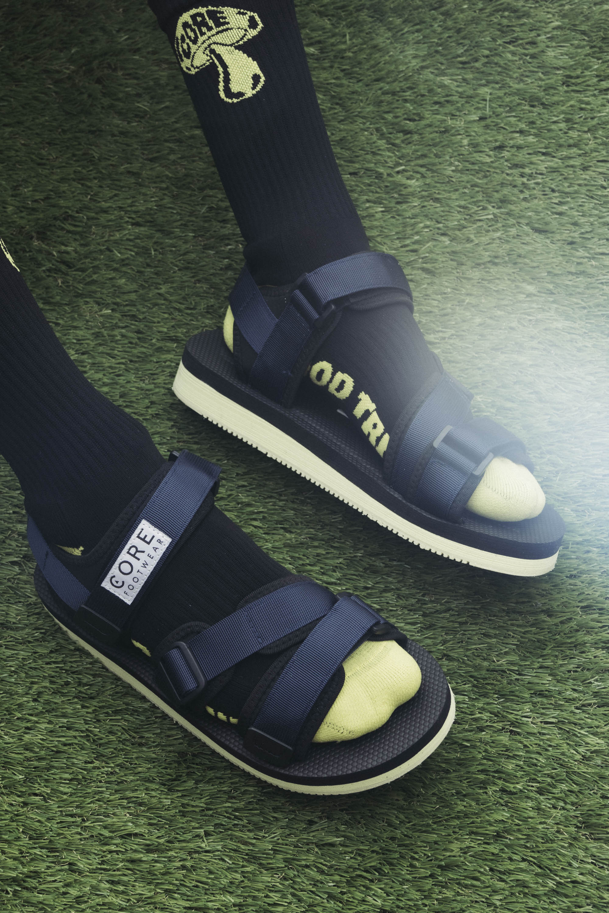 Sandalia Temper Marino/Negro