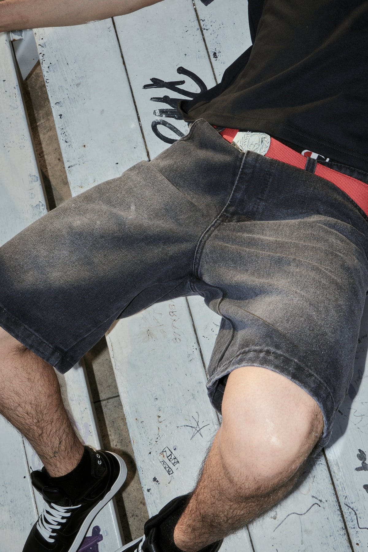 Bermuda Negra Stone Wash