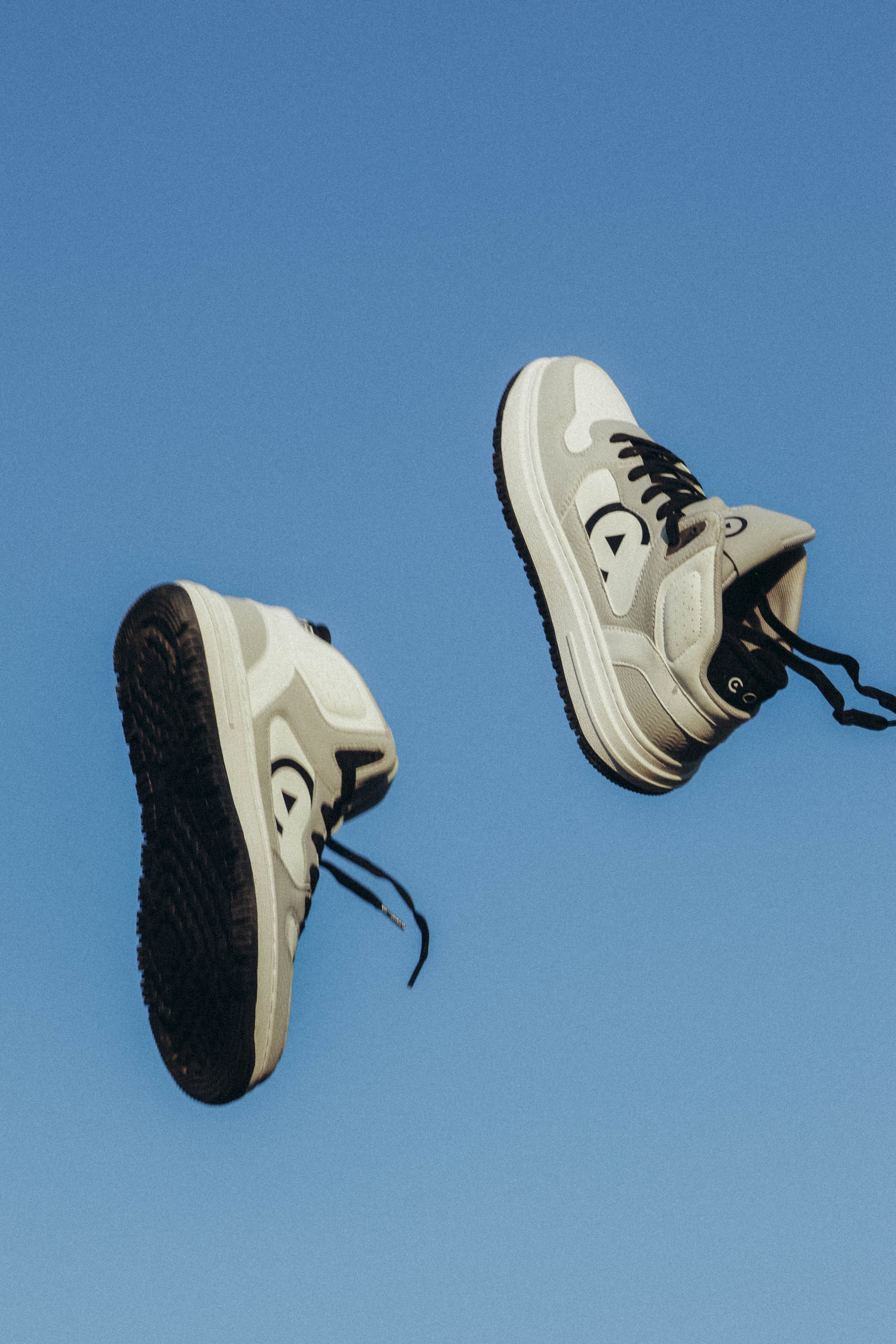 RETRO-HI Gris/Blanco