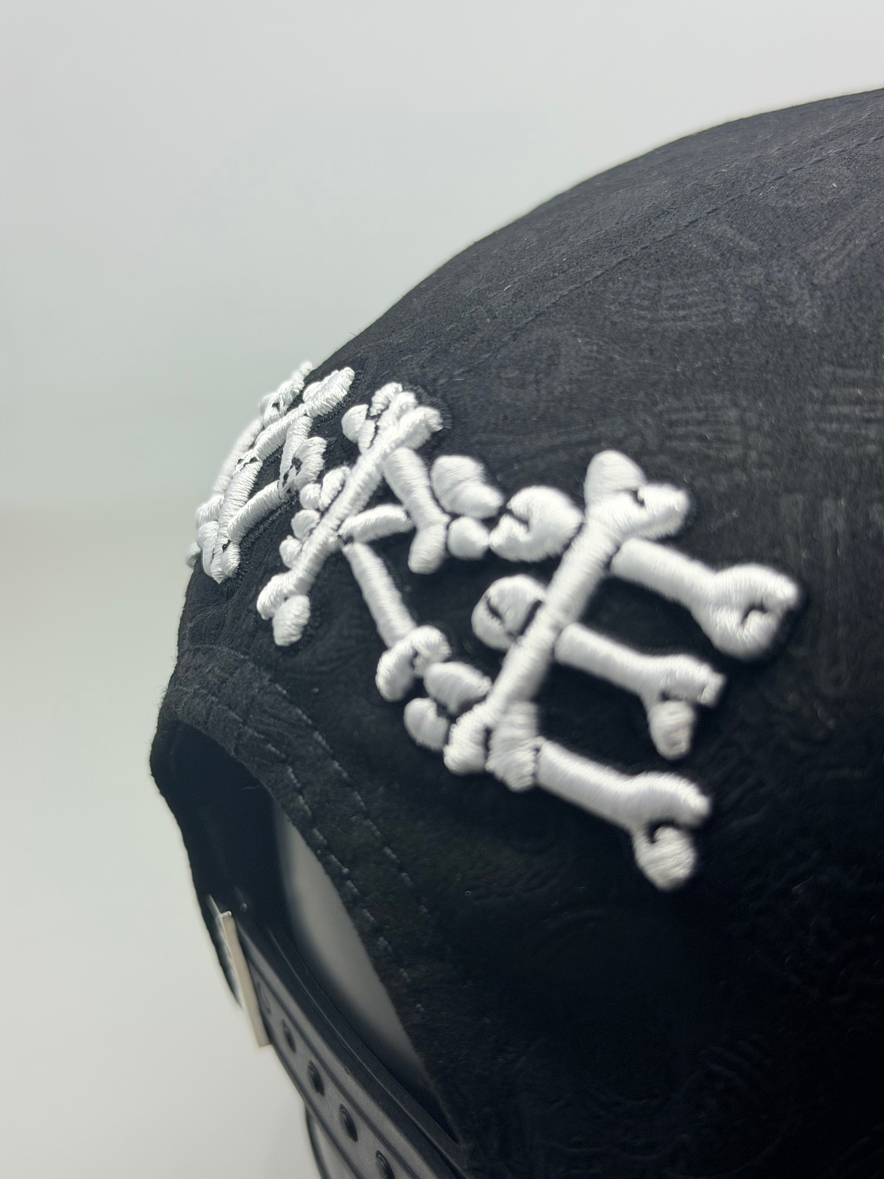 Gorra Bones Gamuza