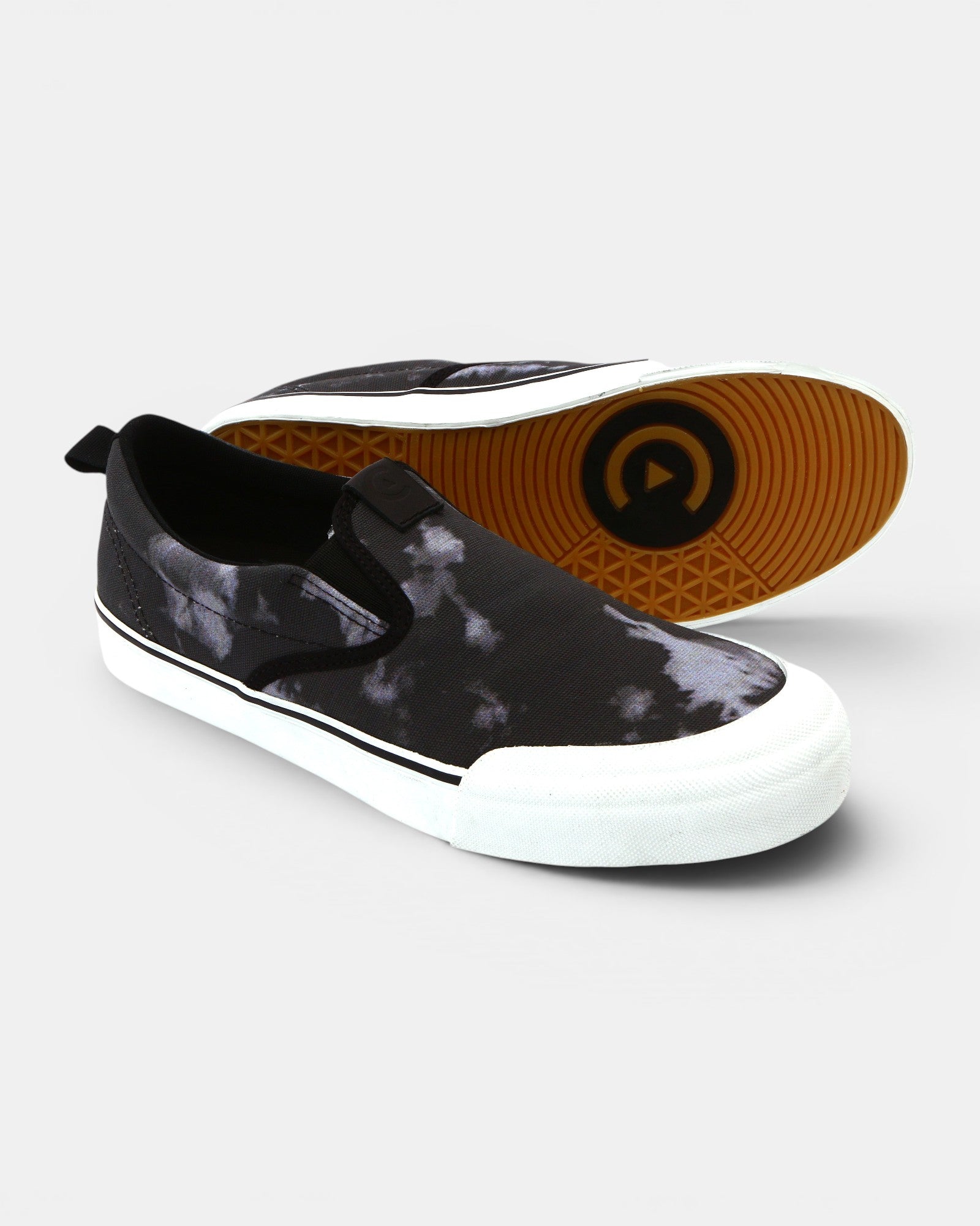 Nosegrind Tie Dye Black White