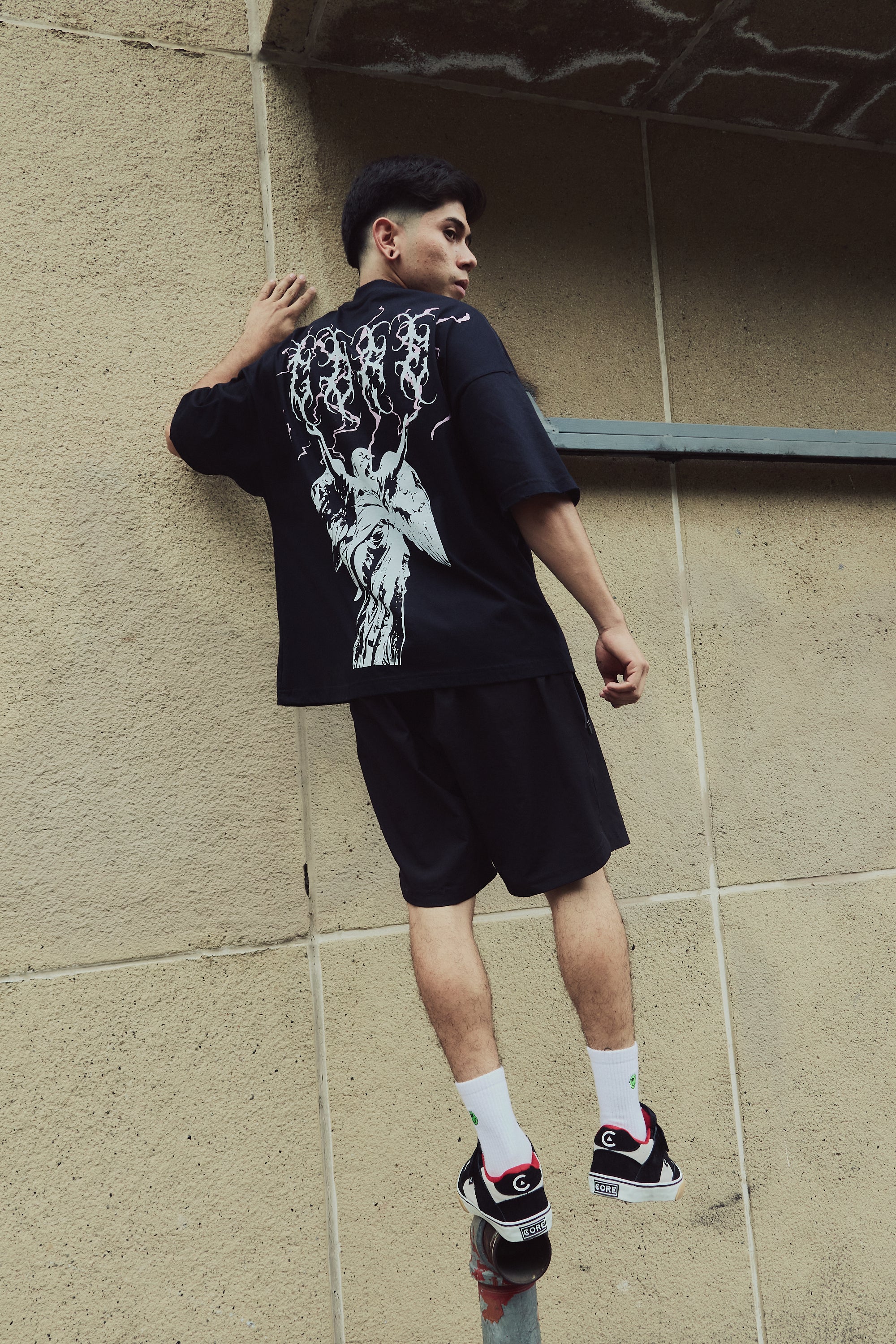 Playera Hard Core THUNDERS BLACK
