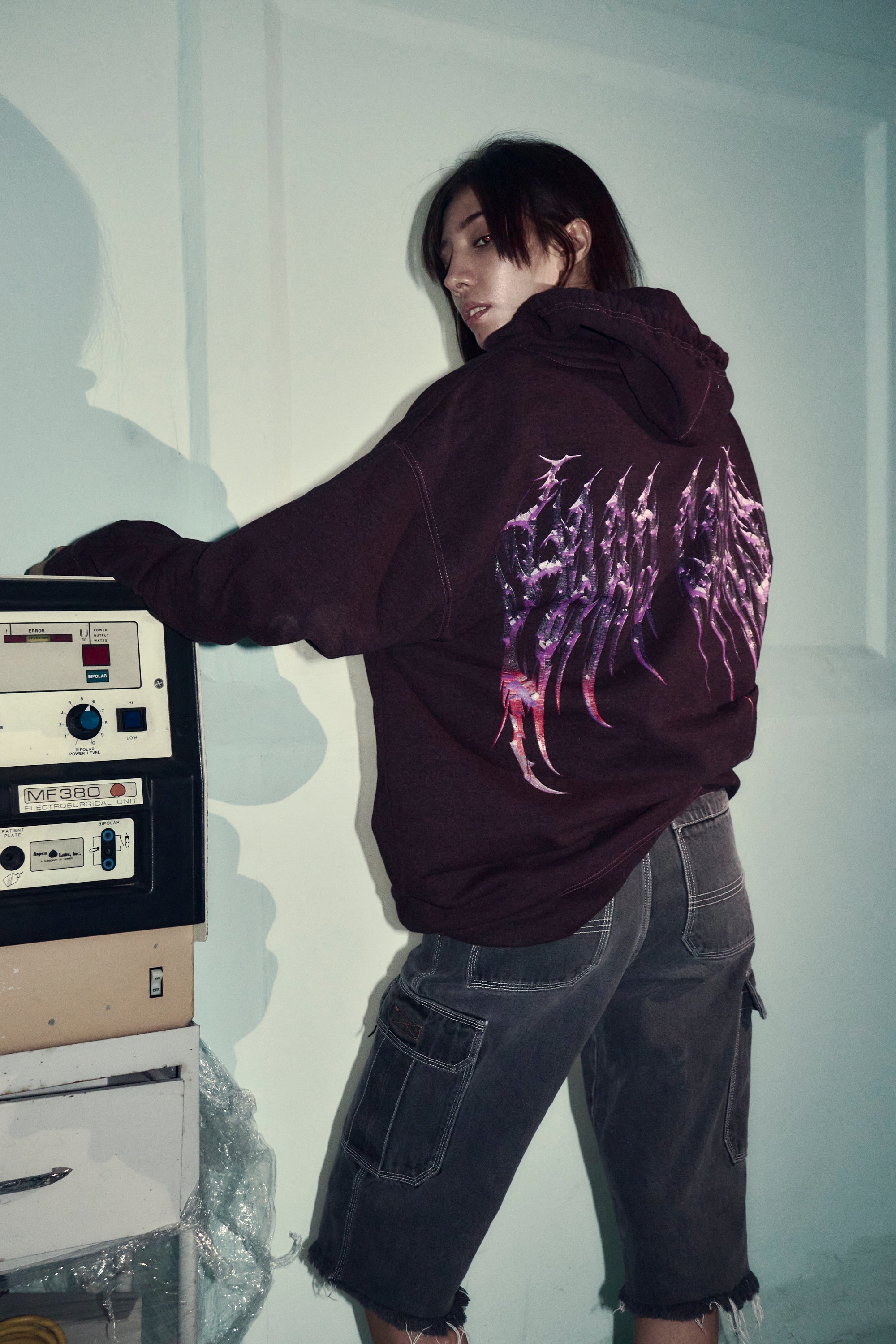 Sudadera Gótica Vino