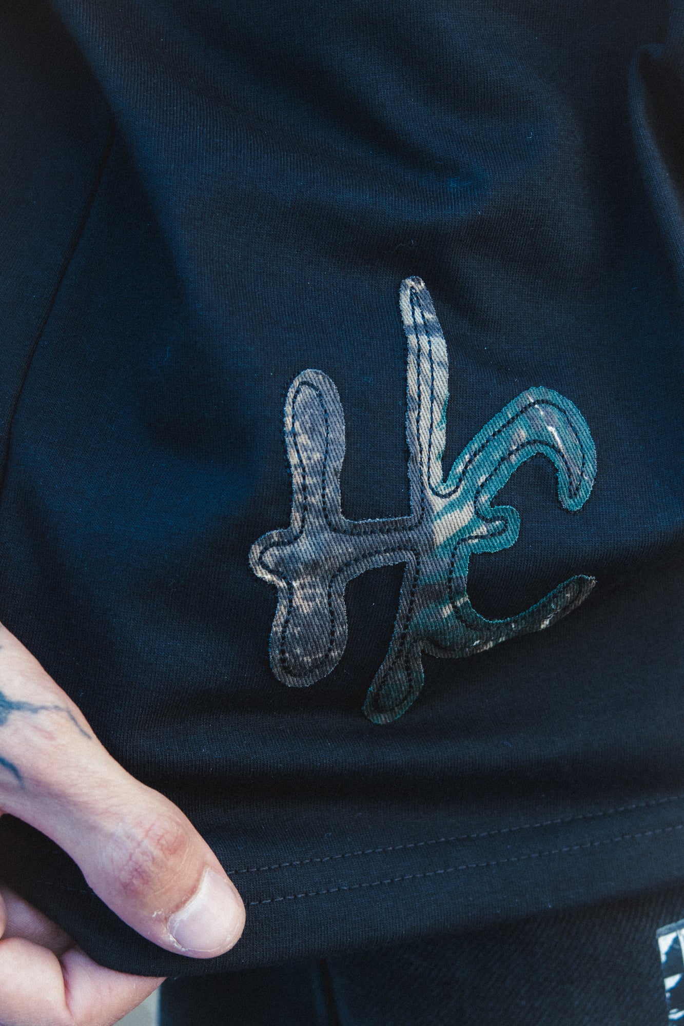 Playera HARDCORE Camo
