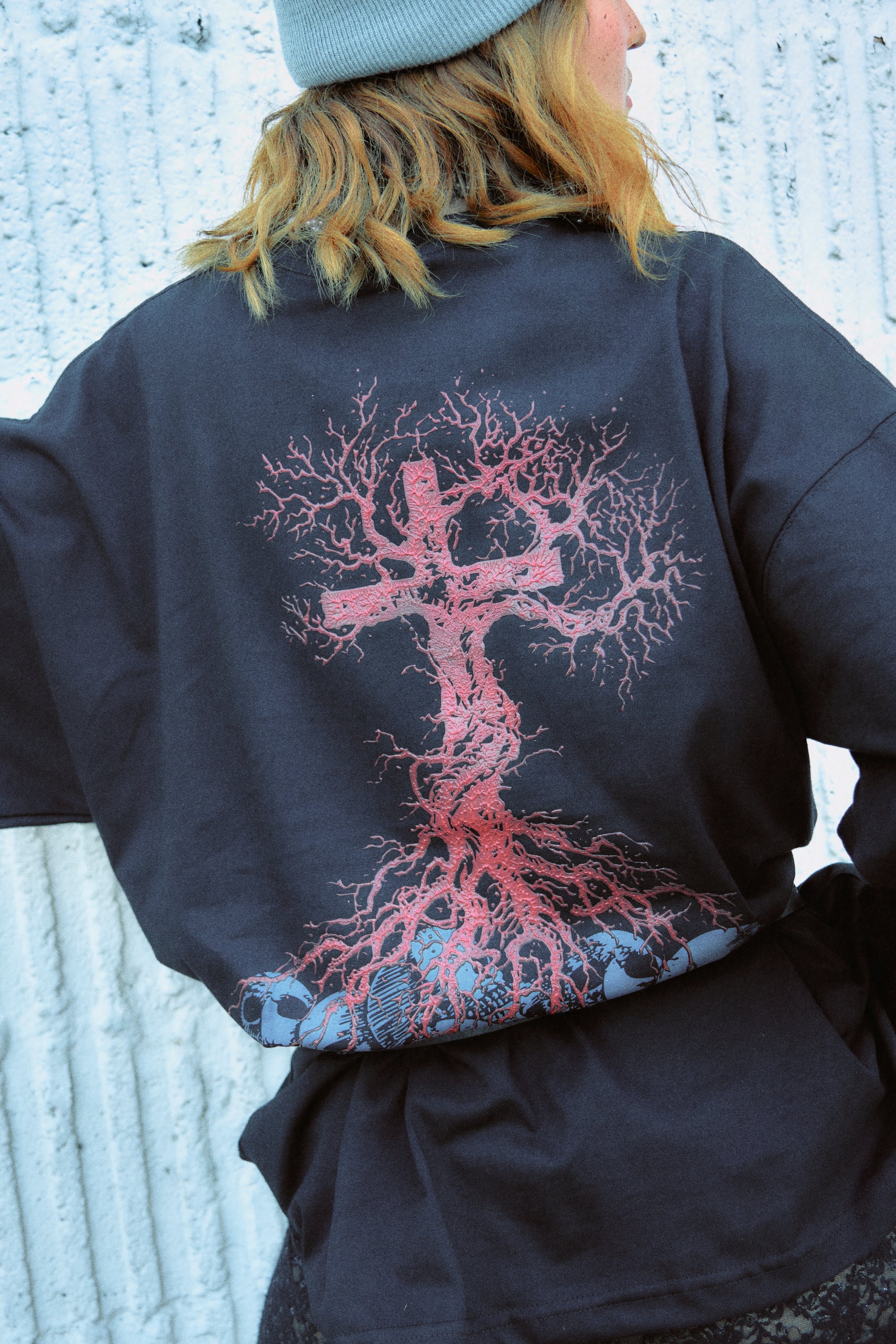 Playera HARDCORE Skull Root Black