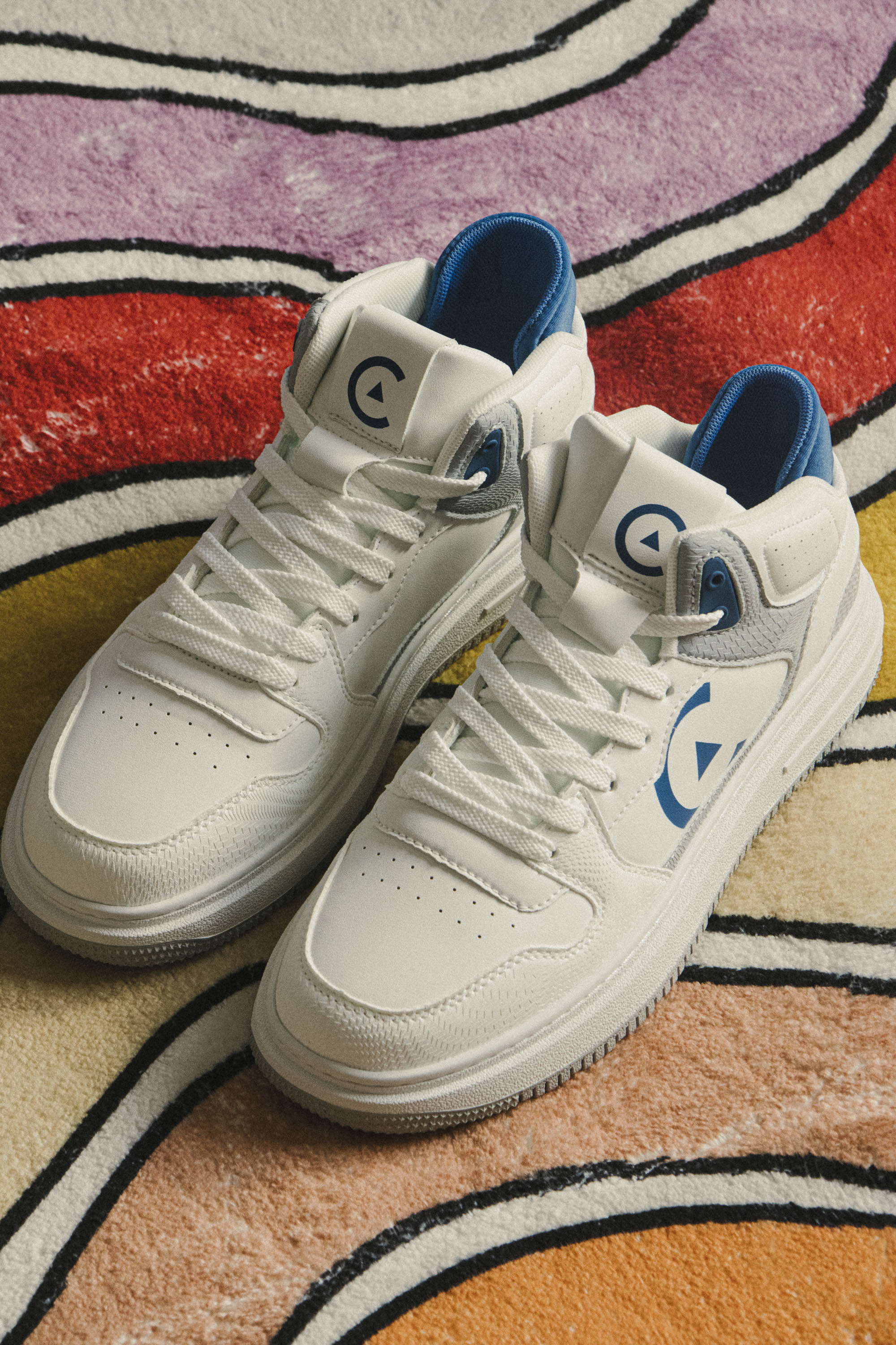 RETRO-HI Blanco/Gris