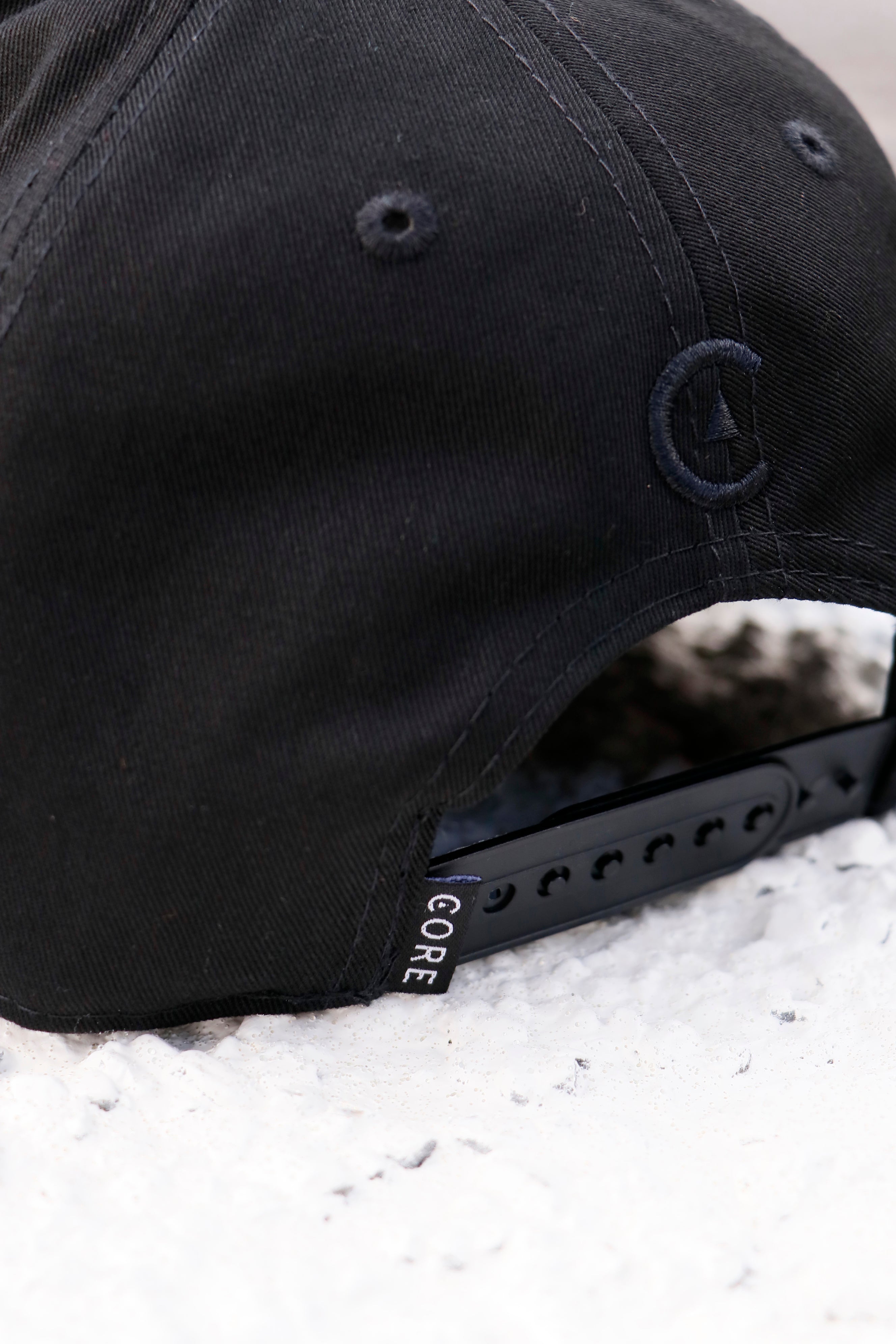 Gorra "C" Black