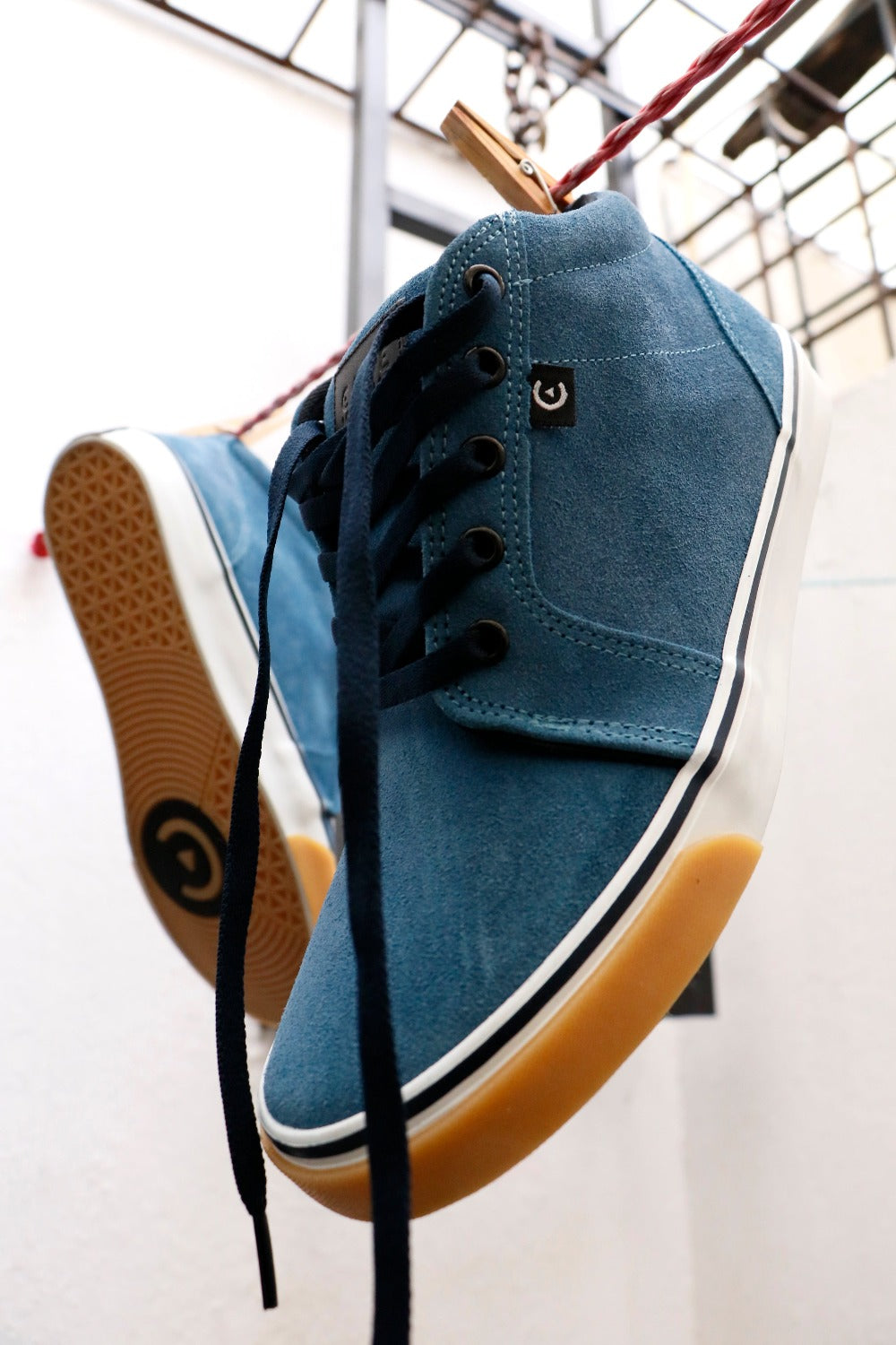 Smith High Blue White Gum